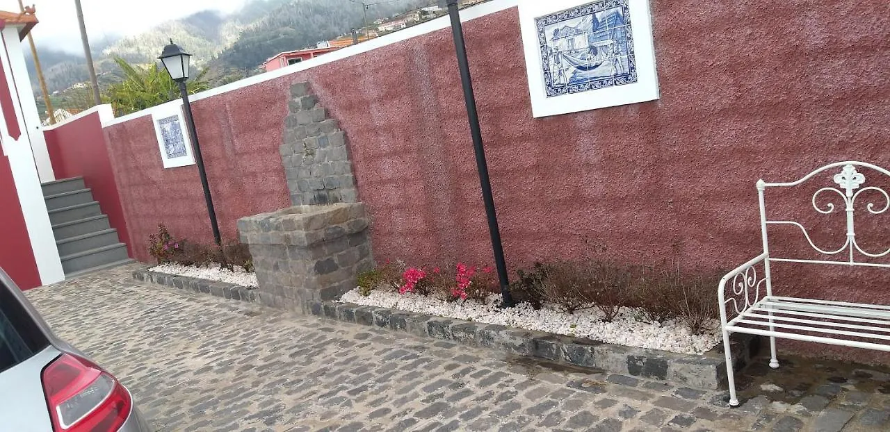 Vakantiehuis The Old School Villa Calheta