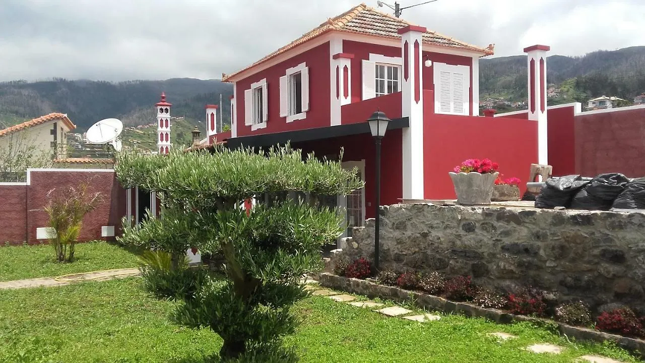 The Old School Villa Calheta